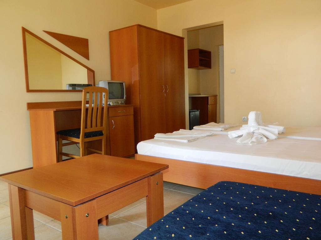 Family Hotel Privileg Sunny Beach Room photo