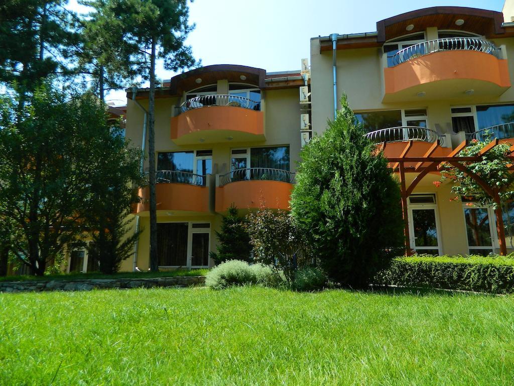 Family Hotel Privileg Sunny Beach Exterior photo