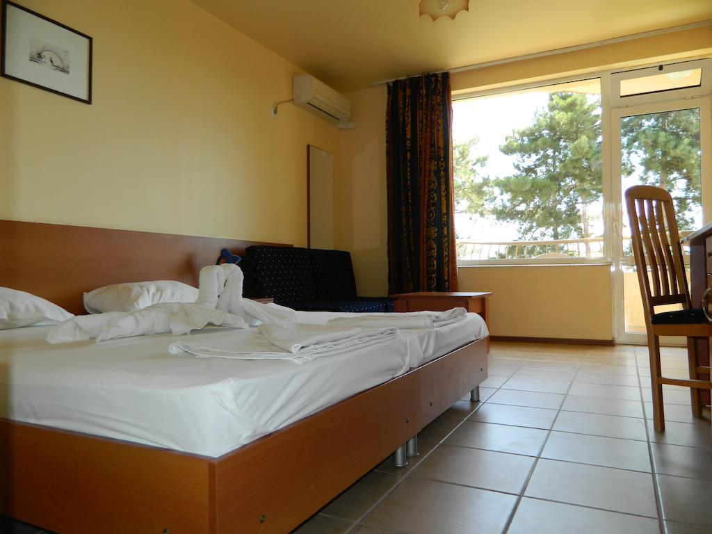Family Hotel Privileg Sunny Beach Exterior photo